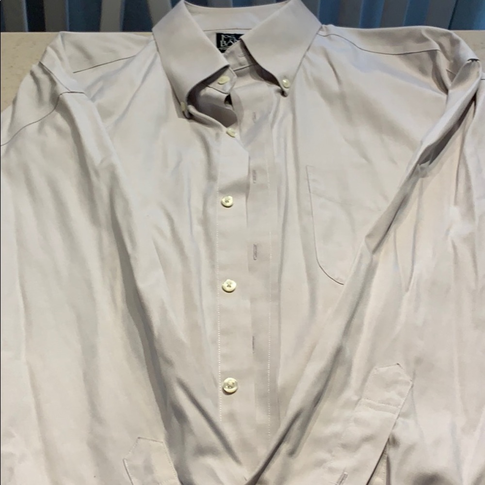Jos A Bank men’s Dress shirt 17 1/2 34/35 Traveler